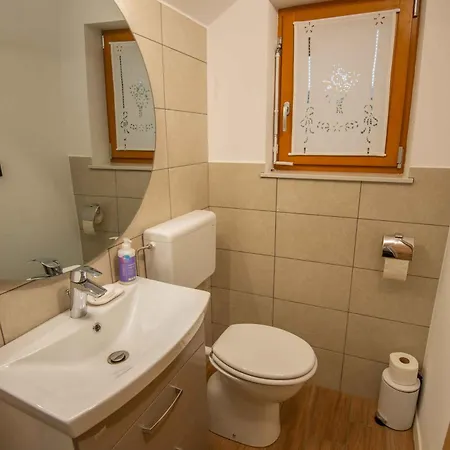 Casa de Férias In 50797 Novo Mesto